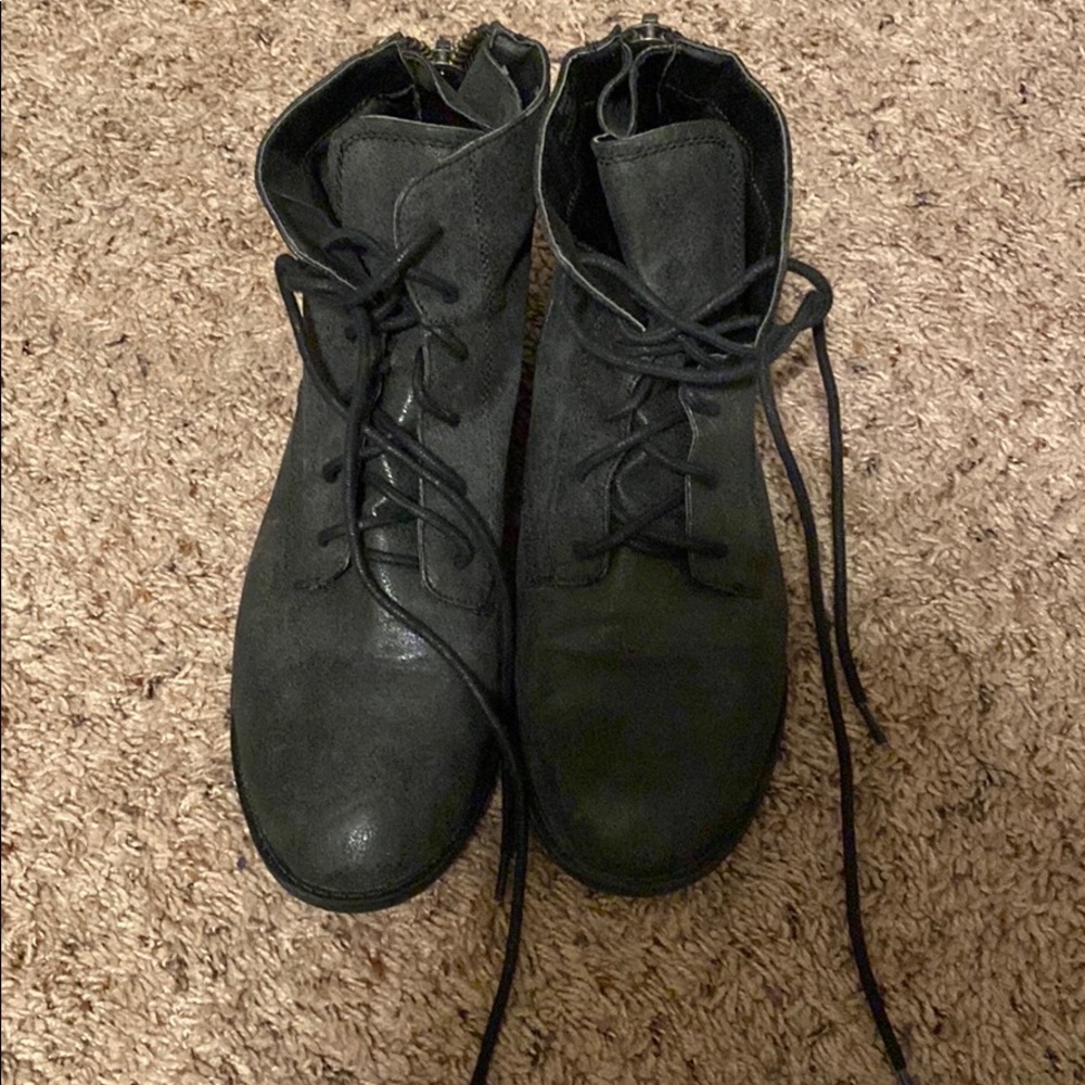 Crown Vintage ankle boots